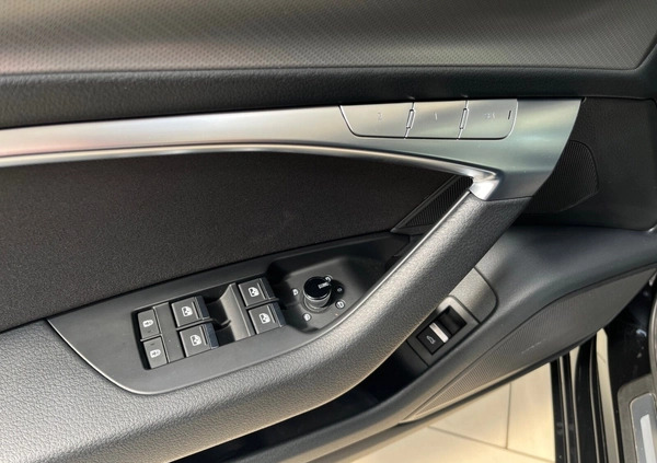 Audi A6 cena 134900 przebieg: 79879, rok produkcji 2020 z Bydgoszcz małe 466
